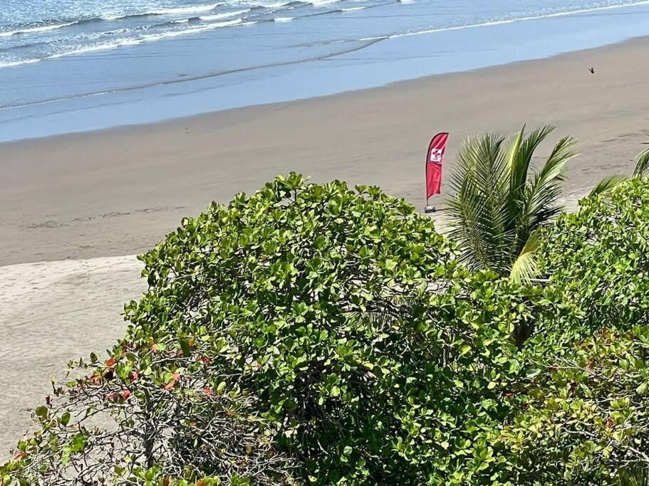 Apartment Bejuco Beachfront Frente A La Playa Hermoso Nuevo Esterillos Este