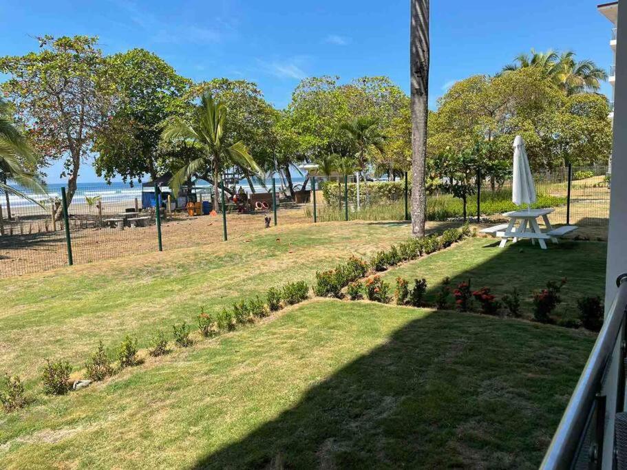 Bejuco Beachfront Frente A La Playa Hermoso Nuevo Apartment Esterillos Este
